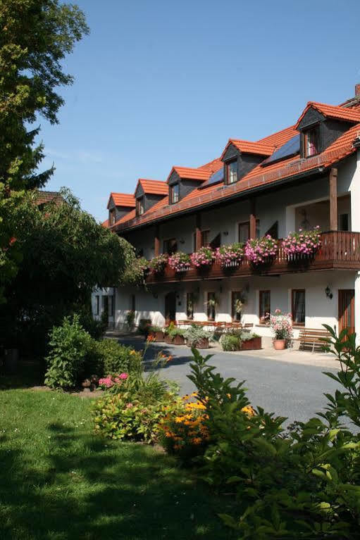 Hotel garni Sonnenhof Reichenberg  Eksteriør bilde